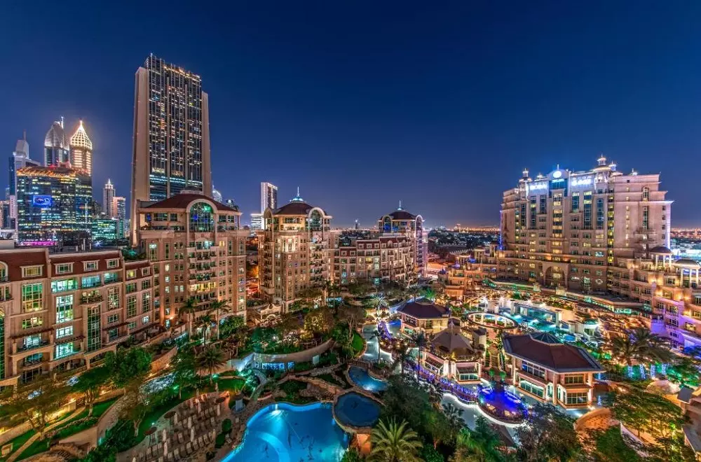 سوئیس اوتل المروج دبی ، زیما سفر